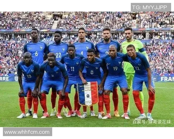 南京足球队的节奏探讨:如何提升球队表现与球迷热情的双重互动 南京足球队的节奏探讨:如何提升球队表现与球迷热情的双重互动